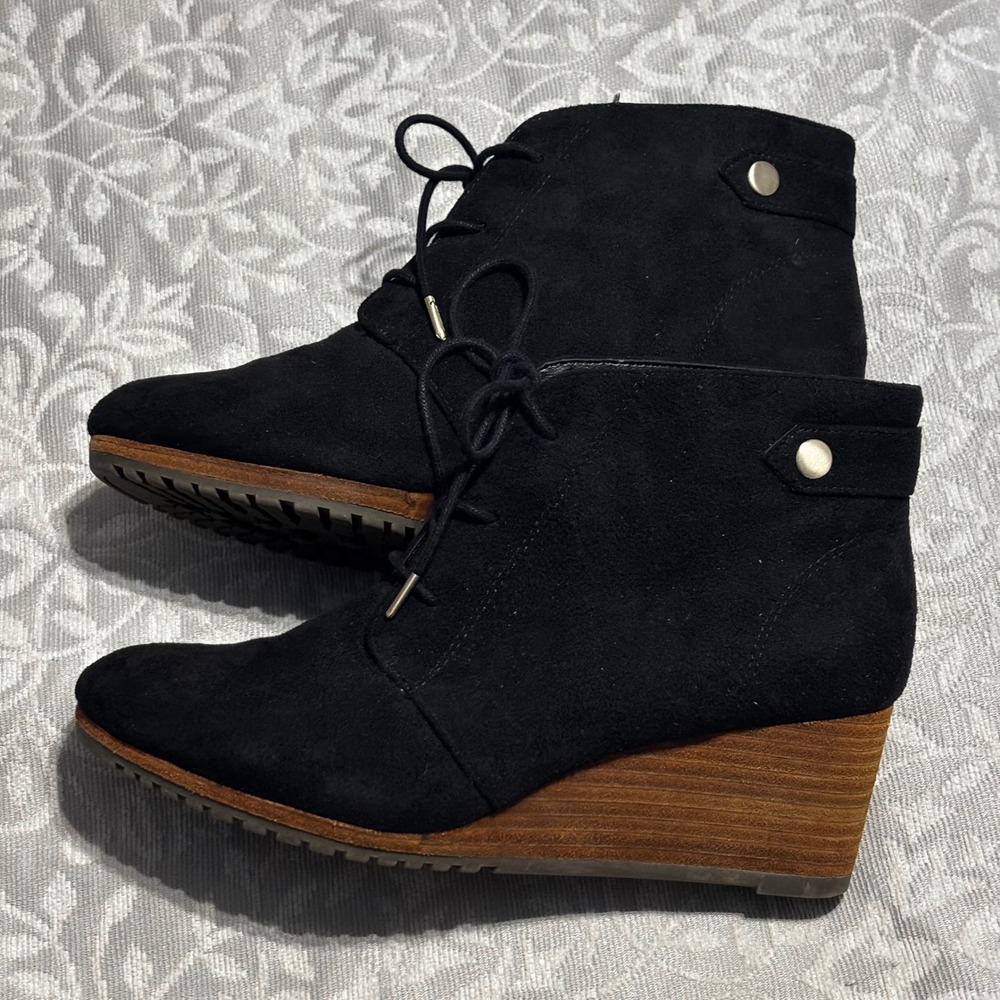Dr. Scholls Conquer Black Wedge Ankle Boots‎ Lace Up Suede 8.5M Womens Booties